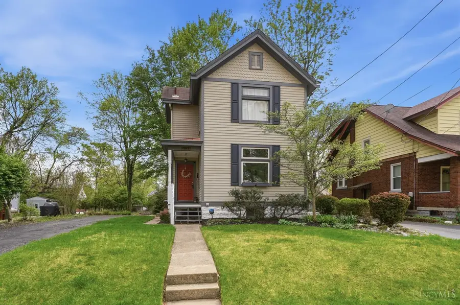 3935 St James Avenue, Cincinnati, OH 45236 - #2