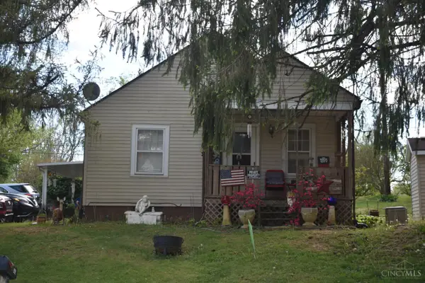 57 Belfast Pike, Hillsboro, OH 45133