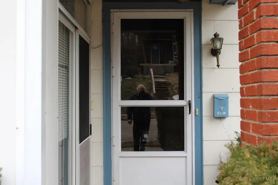 601 Trenton Avenue, Cincinnati, OH 45205 - #3