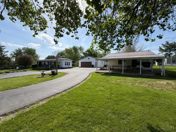 10818 North Shore Drive, Paint Twp, OH 45133