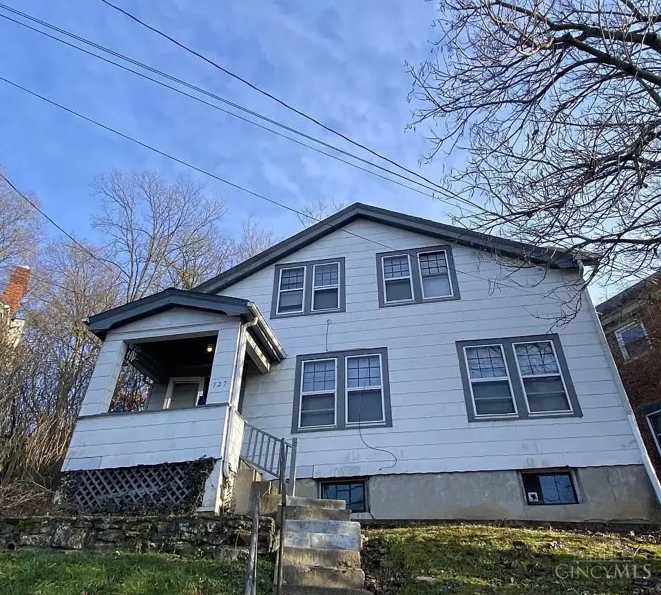 727 Riddle Road, Cincinnati, OH 45220 - #1
