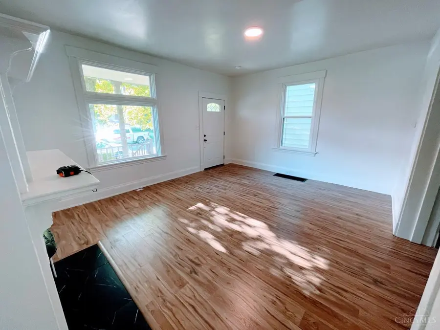 5131 Globe Avenue, Norwood, OH 45212 - #3