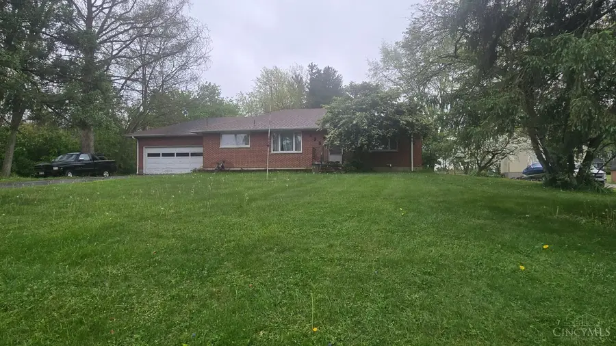 285 W Fancy Street, Blanchester, OH 45107 - #2