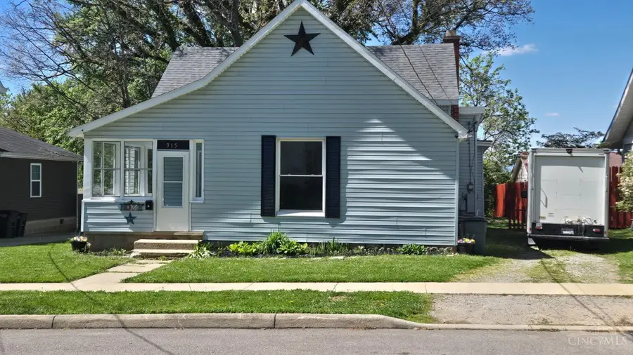 315 E Center Street, Blanchester, OH 45107 - #2