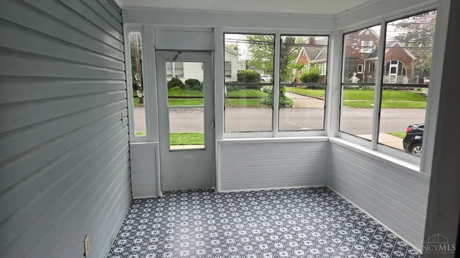 315 E Center Street, Blanchester, OH 45107 - #3