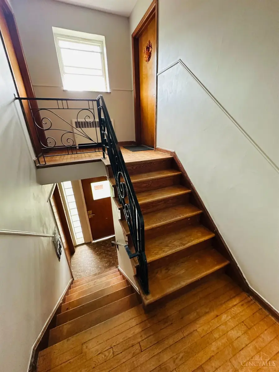 2580 Westwood Northern Boulevard, Cincinnati, OH 45211 - #3