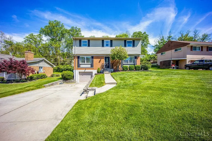 2416 Madonna Drive, Covedale, OH 45238 - #3
