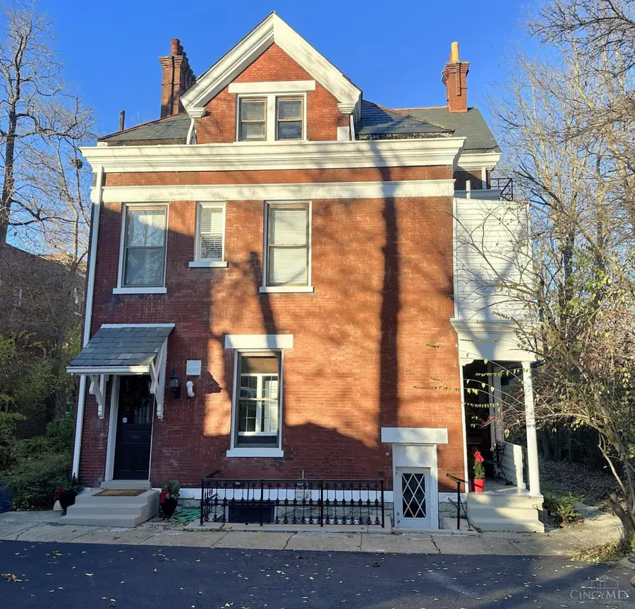 445 Ludlow Avenue, Cincinnati, OH 45220 - #3
