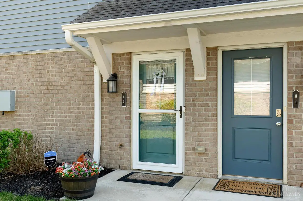 88 Old Pond Road, Springboro, OH 45066 - #1