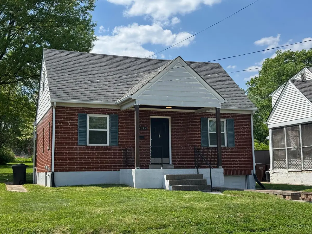 7849 Seward Avenue, Cincinnati, OH 45231 - #1