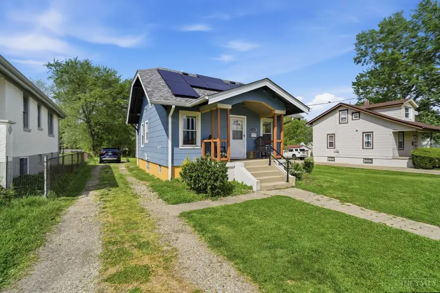 1382 W Galbraith Road, North College Hill, OH 45231 - #3