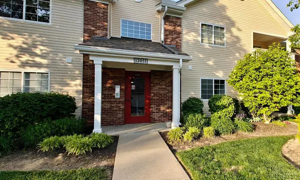 12051 Carrington Lane #103, Symmes Twp, OH 45140