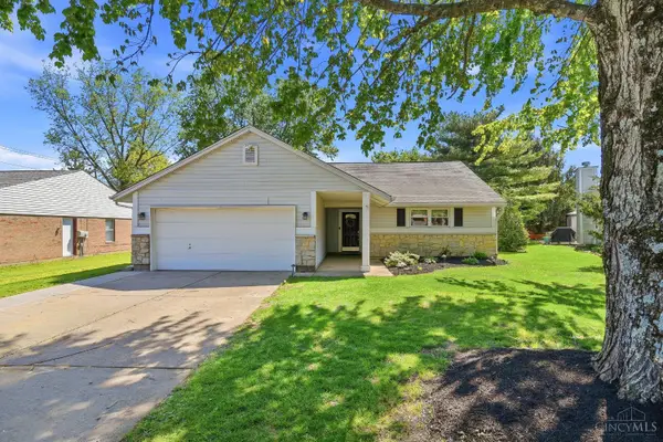 9262 White Pine Drive, Loveland, OH 45140