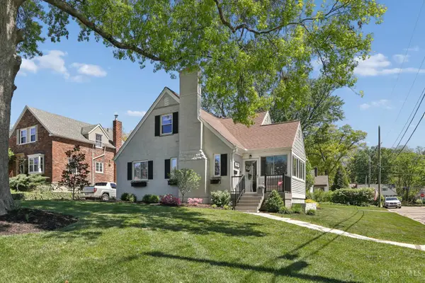 5900 St Regis Drive, Sycamore Twp, OH 45236