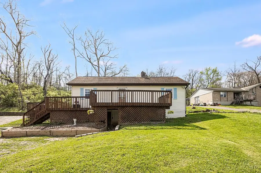 6590 River Road, New Baltimore, OH 45030 - #2