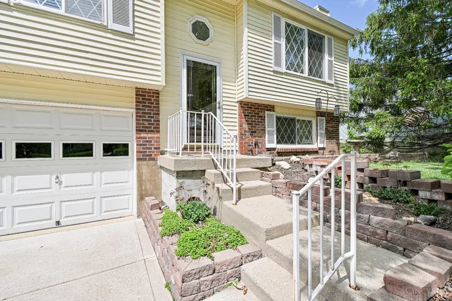 5439 Bluepine Drive, Cincinnati, OH 45247 - #3