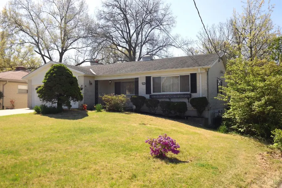 2987 Westbrook Drive, Cincinnati, OH 45238 - #2