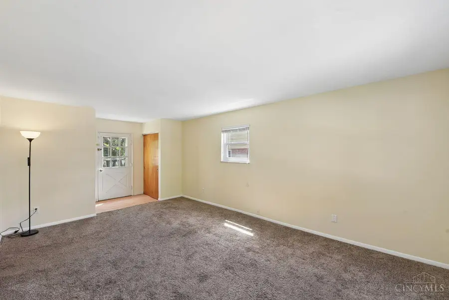 10660 Bridlepath Lane, Sharonville, OH 45241 - #2