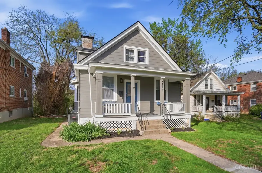 2721 Oakleaf Avenue, Cincinnati, OH 45212 - #2