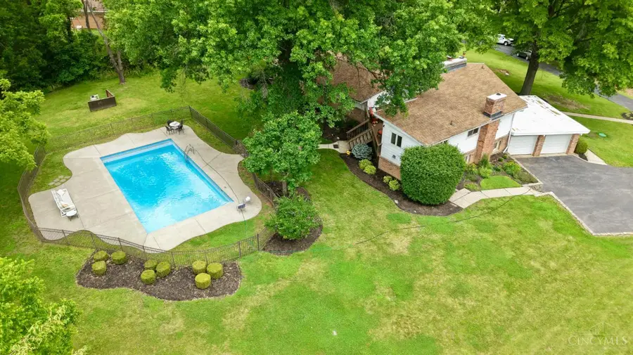 411 Beechtree Drive, Finneytown, OH 45224 - #2