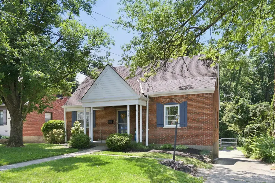 939 Winsray Court, Finneytown, OH 45224 - #2