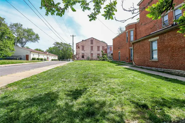 1816 Baymiller Street, Cincinnati, OH 45214
