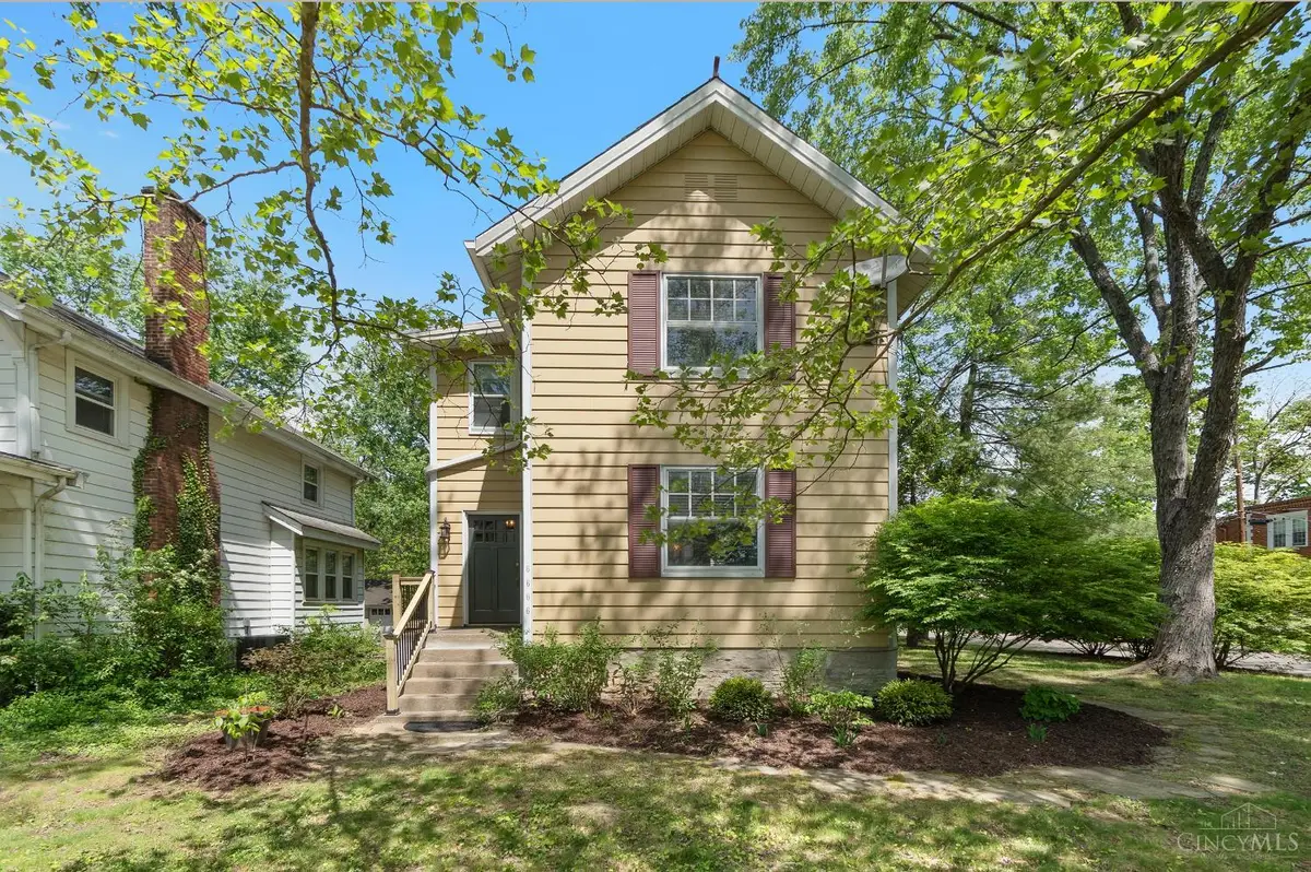 6606 Murray Avenue, Columbia, OH 45227 - #1