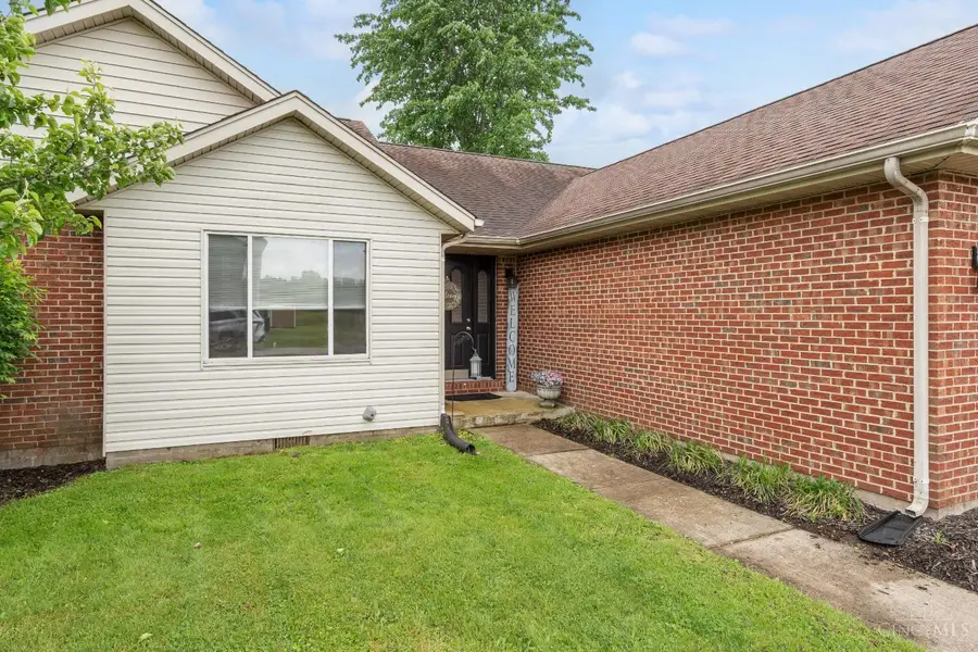 203 Lakewood Lane, Georgetown, OH 45121 - #2