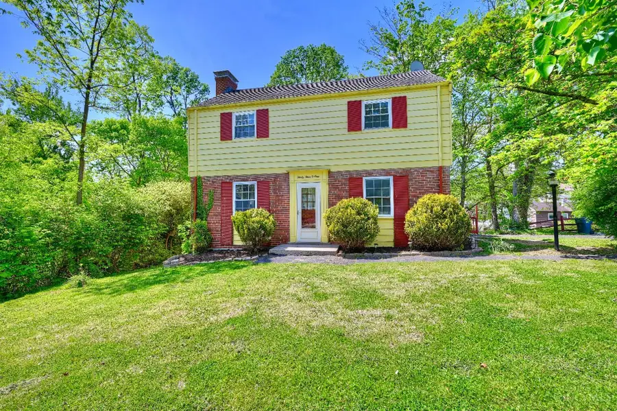 3401 Ferncroft Drive, Cincinnati, OH 45211 - #2