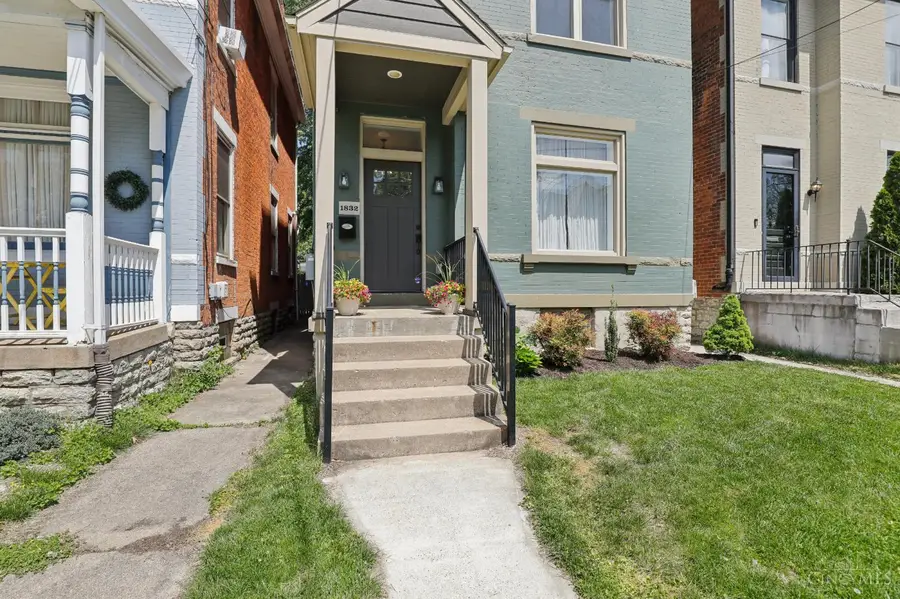 1832 Chase Avenue, Cincinnati, OH 45223 - #3