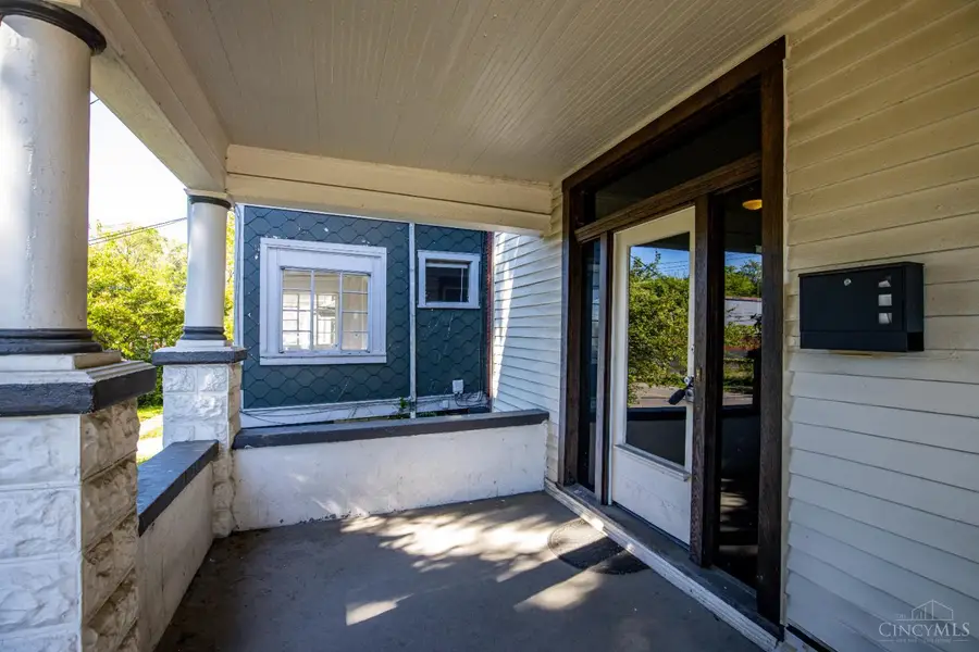 3673 Vine Street, Cincinnati, OH 45220 - #2