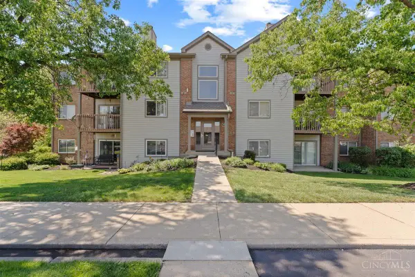 8839 Eagleview Drive #4, West Chester, OH 45069