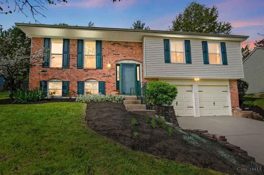 82 Orchard Knoll Drive, Reading, OH 45215 - #2