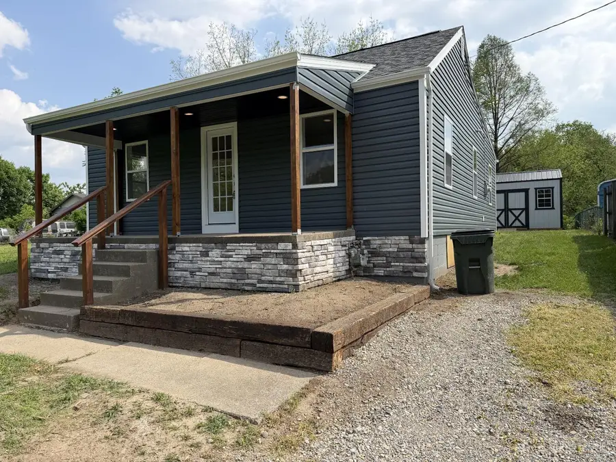 2106 Waneta Avenue, Middletown, OH 45044 - #2