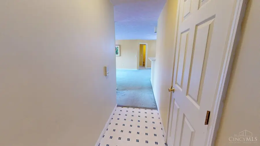 8514 Breezewood Court #205, West Chester, OH 45069 - #2
