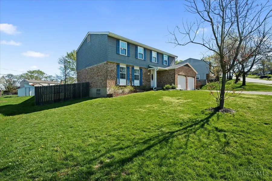 2746 Saturn Drive, Fairfield, OH 45014 - #3