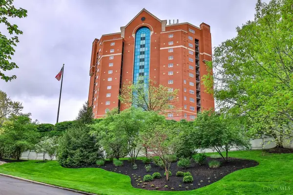 3435 Golden Avenue #1001, Cincinnati, OH 45226