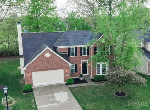 1727 Amberwood Way, Maineville, OH 45039
