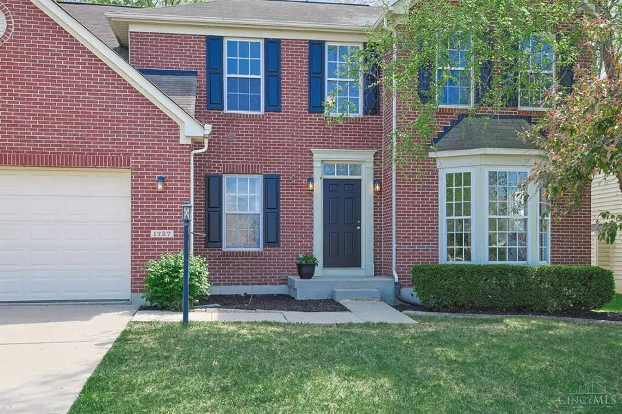 1727 Amberwood Way, Maineville, OH 45039 - #3