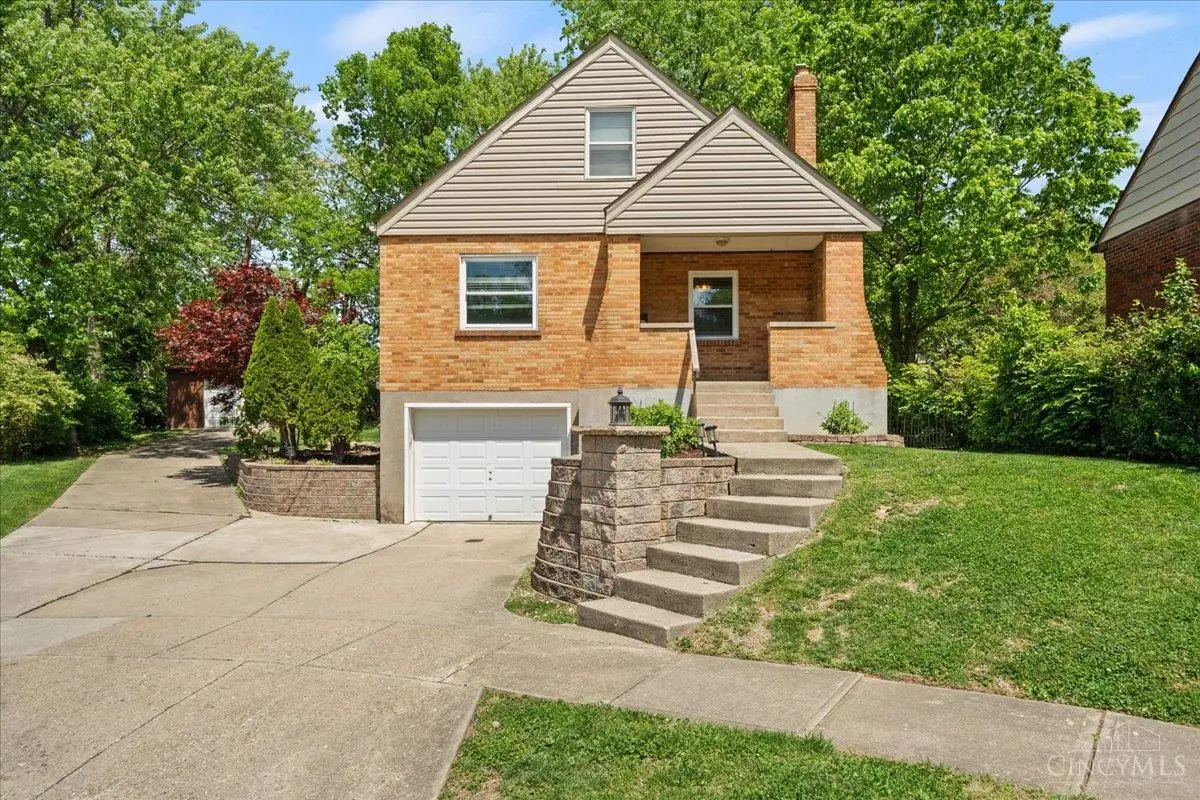 5070 Western Hills Avenue, Covedale, OH 45238 - #1