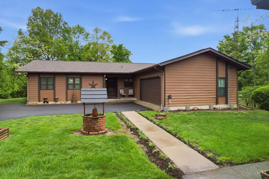 1112 Waynoka Drive, Lake Waynoka, OH 45171 - #2