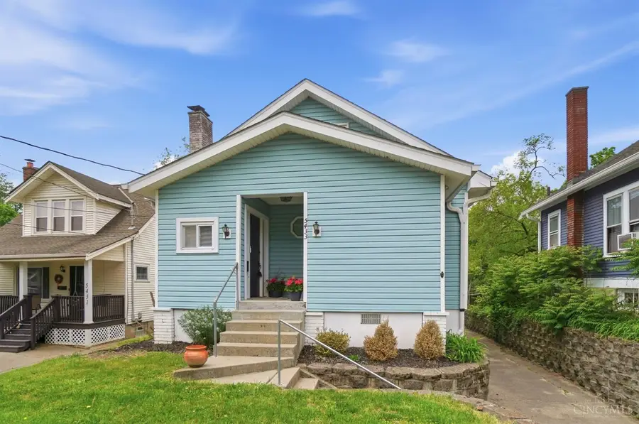 5433 Whetsel Avenue, Cincinnati, OH 45227 - #2