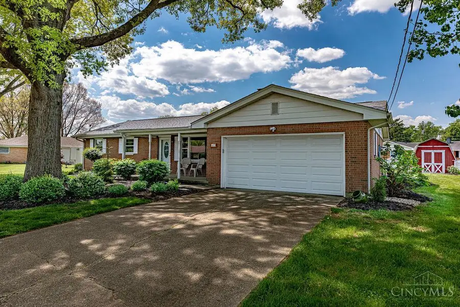 403 Redwood Drive, Trenton, OH 45067 - #2