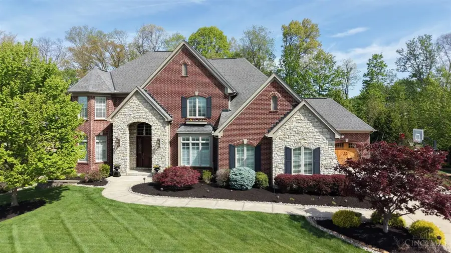 9233 Shallow Creek Drive, Symmes Township, OH 45140 - #2