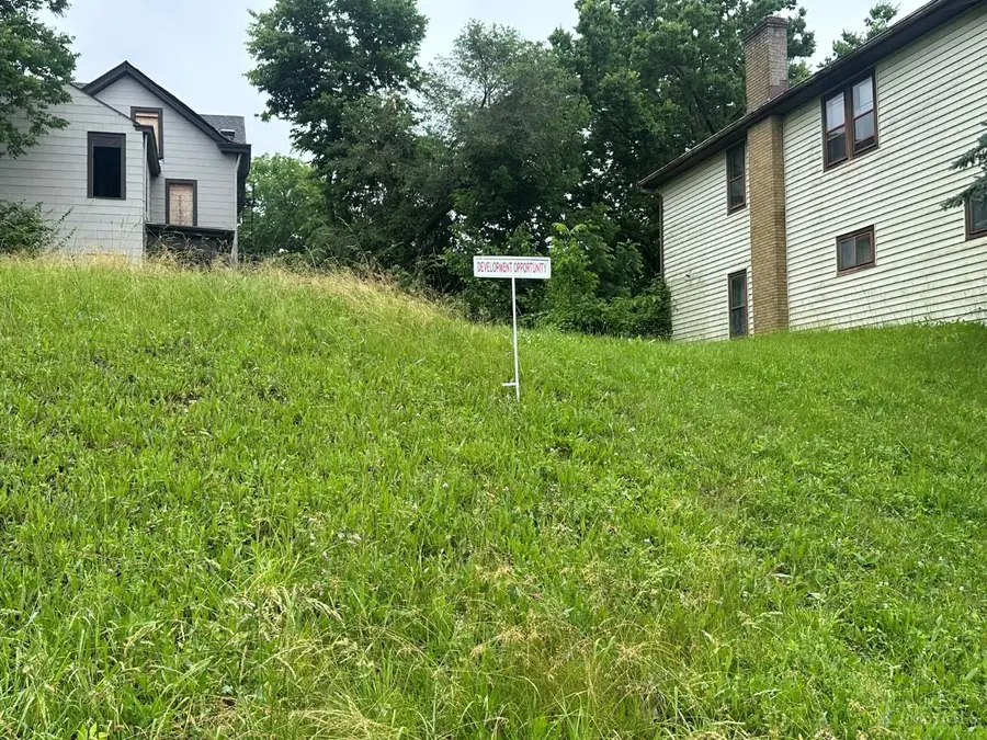 962 Wells Street, Cincinnati, OH 45205 - #2