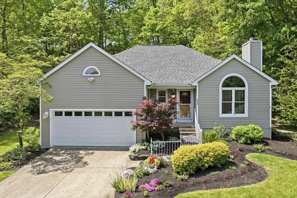 2739 Queenswood Drive, Cincinnati, OH 45211 - #1