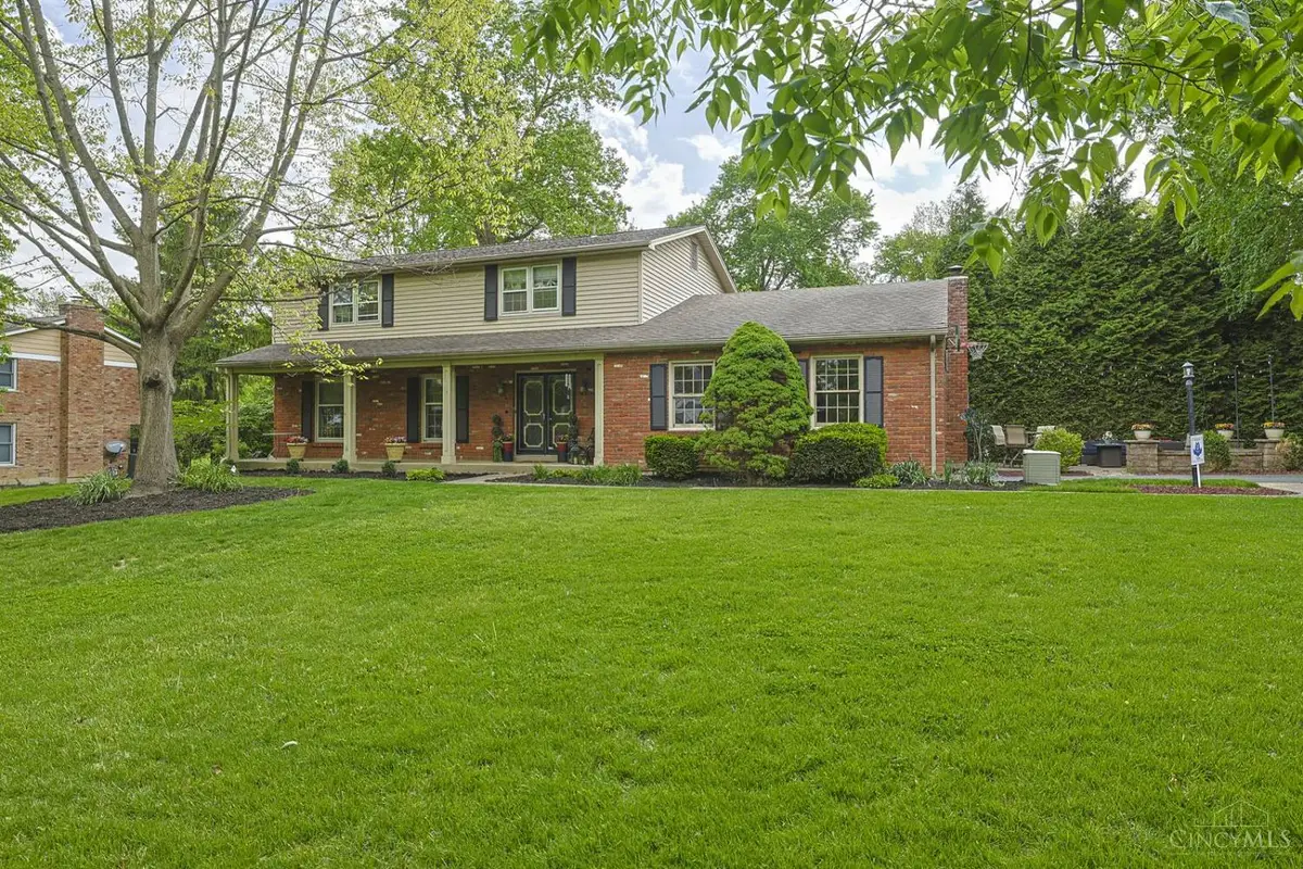 328 Circlewood Lane, Wyoming, OH 45215 - #1