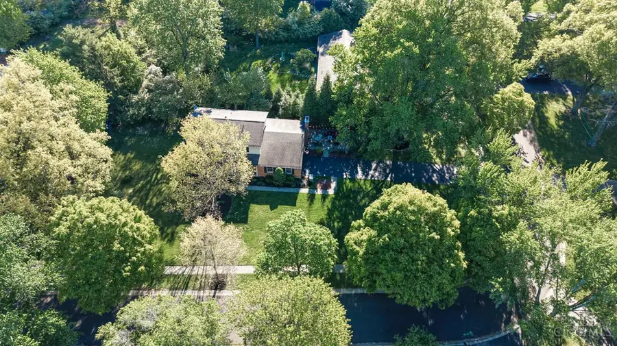 328 Circlewood Lane, Wyoming, OH 45215 - #3