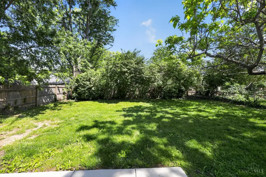 8796 Balboa Drive, Finneytown, OH 45231 - #3