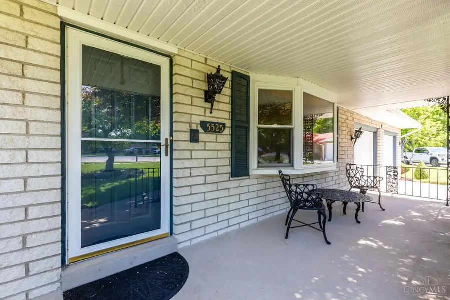 5525 Mesa Verda Court, Fairfield, OH 45014 - #3